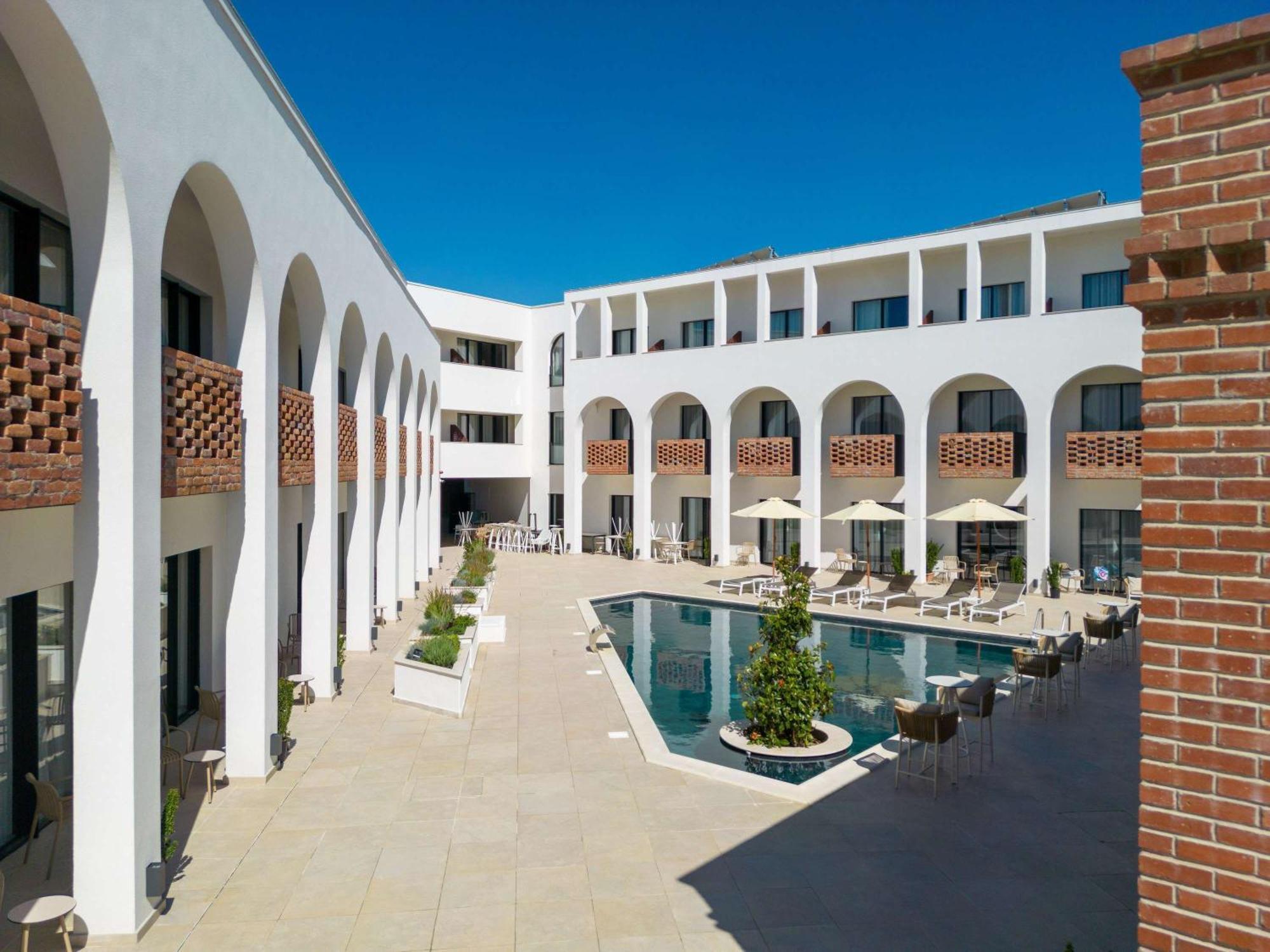 Mercure Conacul Cozieni Bukareszt Zewnętrze zdjęcie