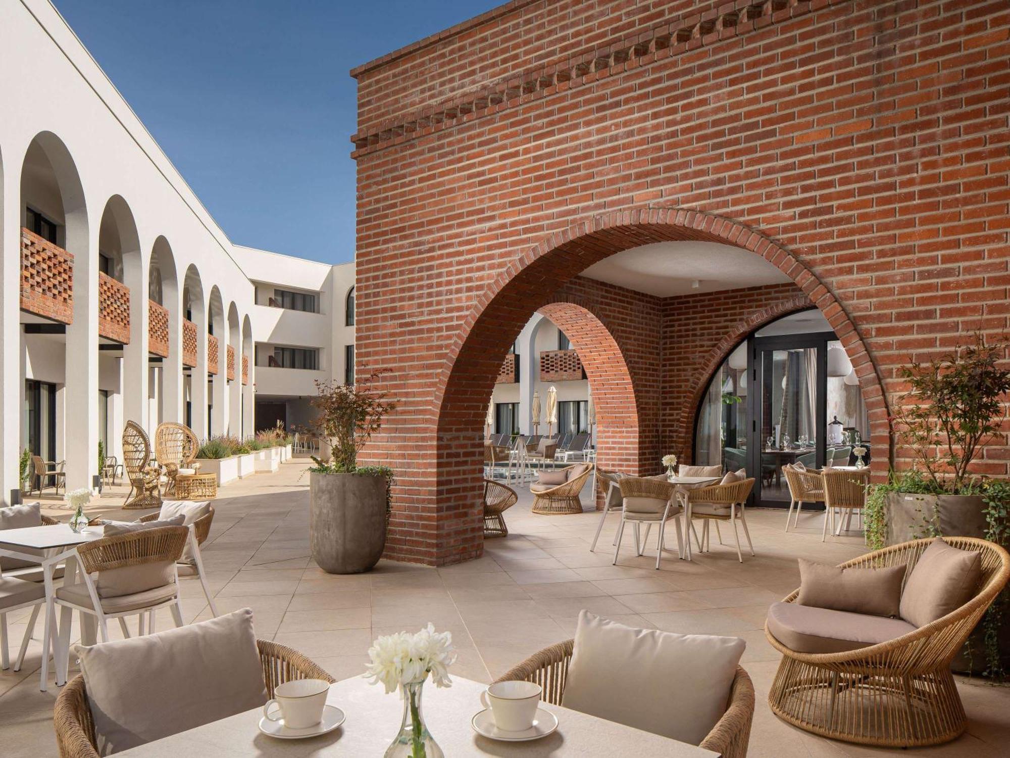 Mercure Conacul Cozieni Bukareszt Zewnętrze zdjęcie